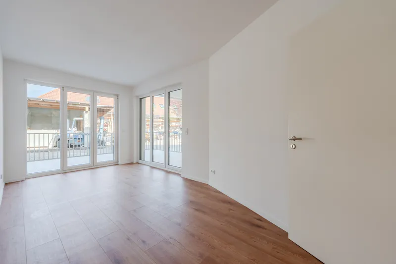 Modernes Wohnen in Köpenick – Neubau-Erstbezug mit großzügigem Außenbereich — photo 1
